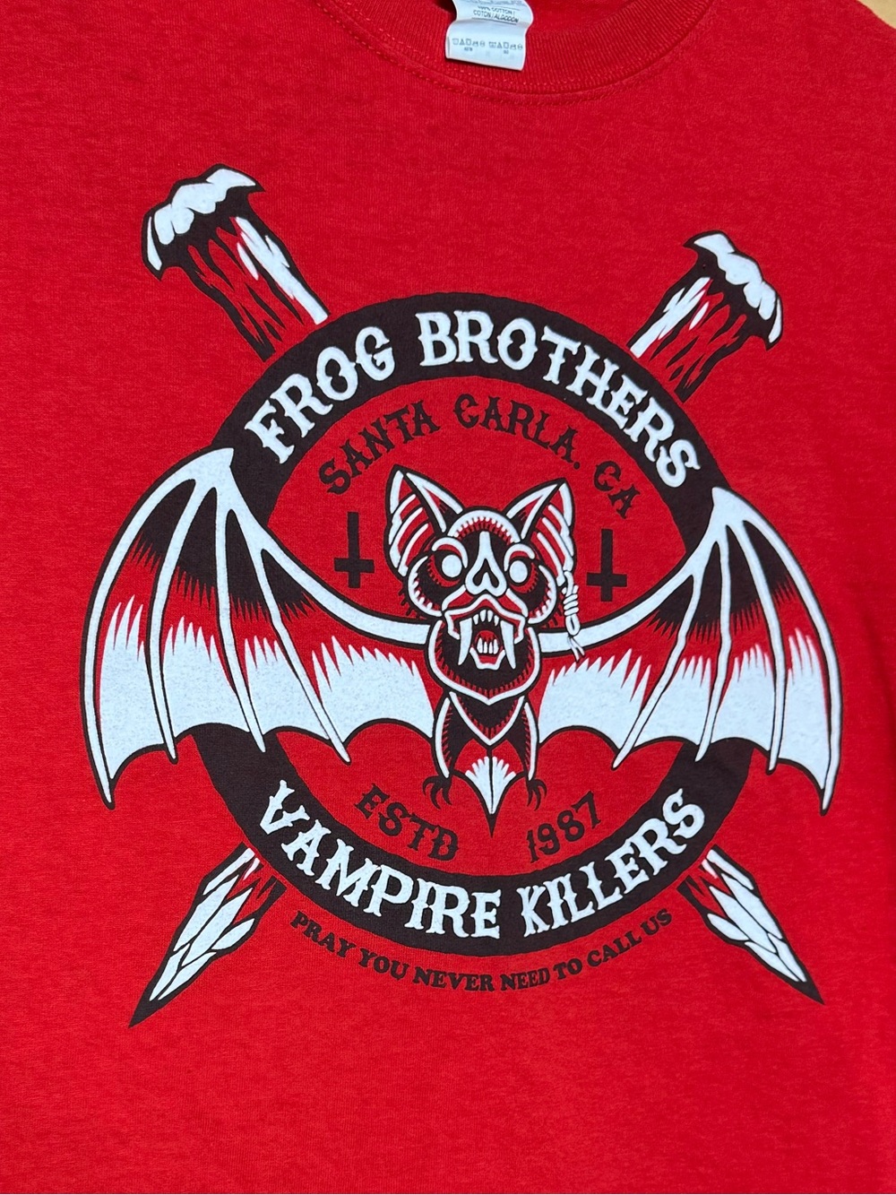 The Lost Boys Frog Brothers Vampire Killers Horror Movie Red Graphic T-Shirt